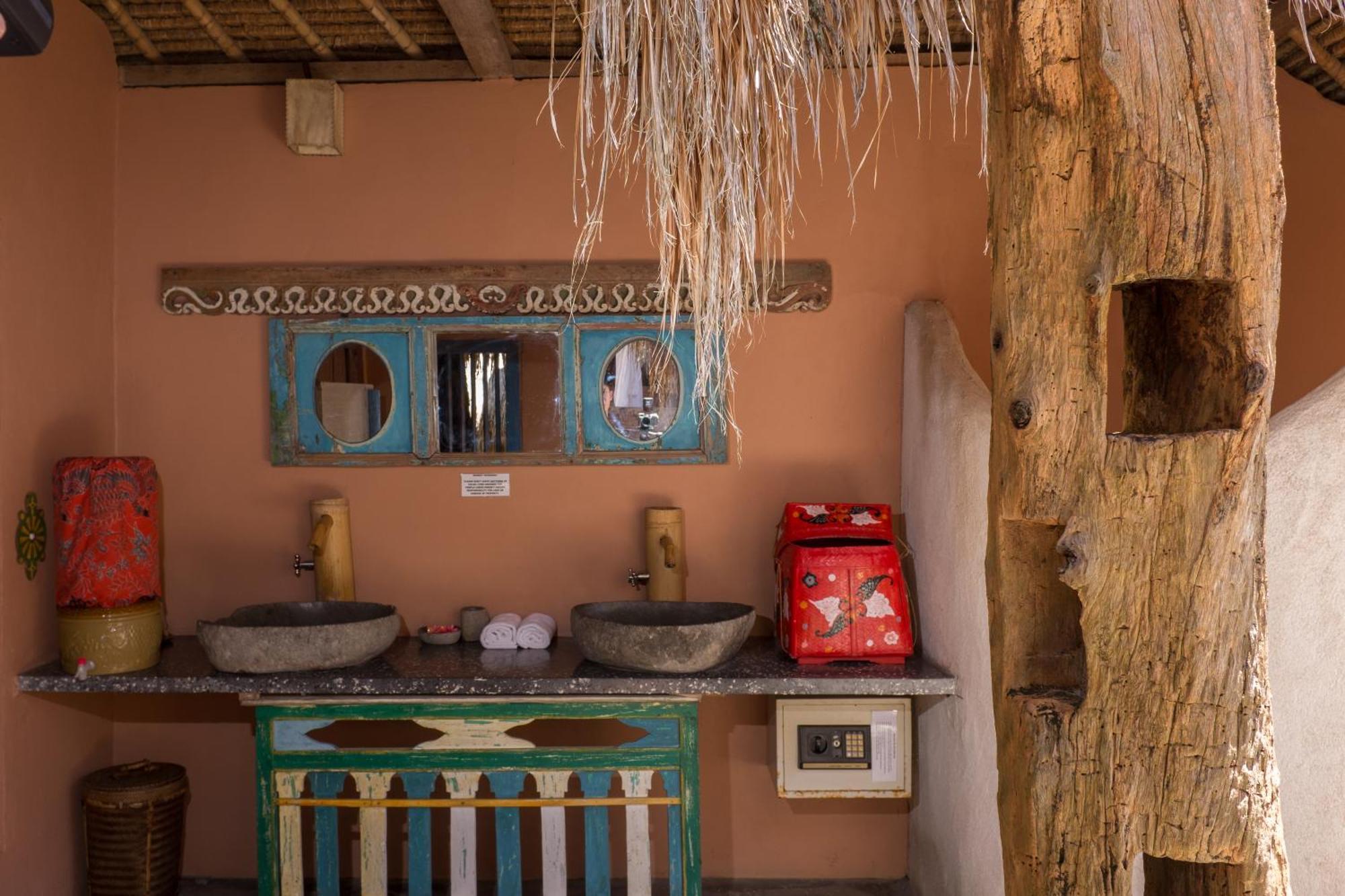 The Temple Lodge Pecatu Εξωτερικό φωτογραφία